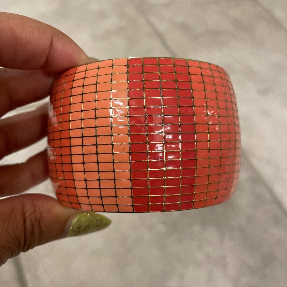 SIMONE I SMITH Disco Bangle Large 7” Coral 18k Gold Over Sterling Silver